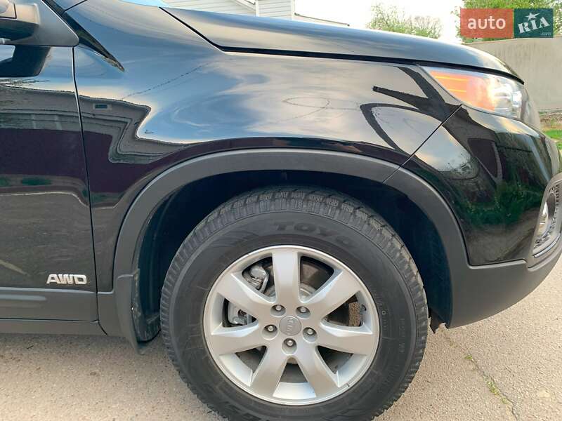 Позашляховик / Кросовер Kia Sorento 2011 в Чернігові