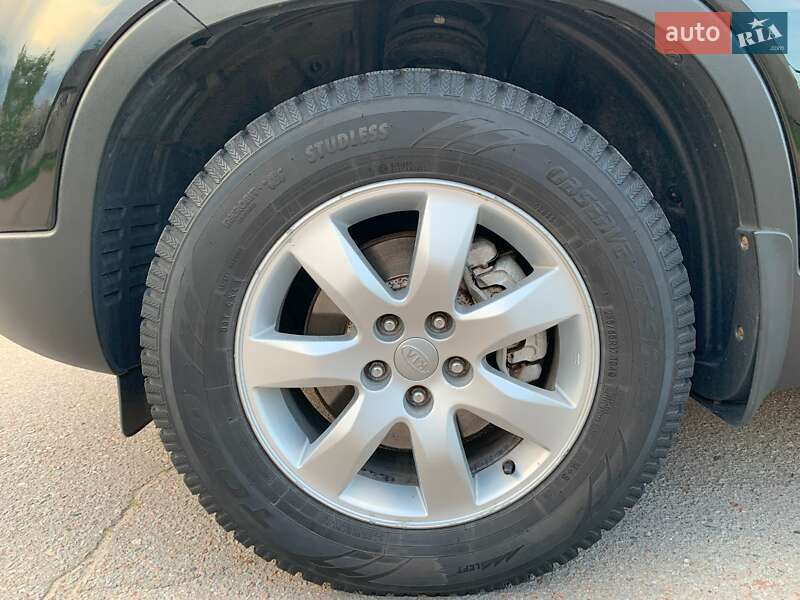 Позашляховик / Кросовер Kia Sorento 2011 в Чернігові