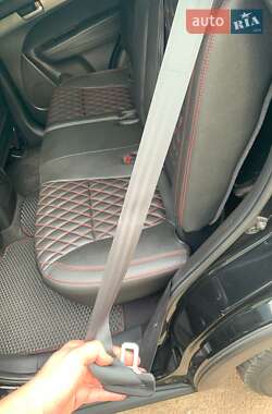 Внедорожник / Кроссовер Kia Sorento 2011 в 