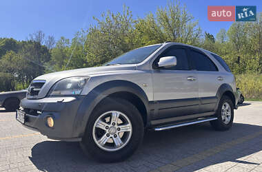 Позашляховик / Кросовер Kia Sorento 2005 в 
