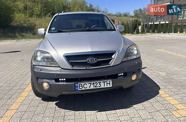 Позашляховик / Кросовер Kia Sorento 2005 в 