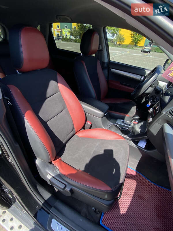 Позашляховик / Кросовер Kia Sorento 2011 в Житомирі