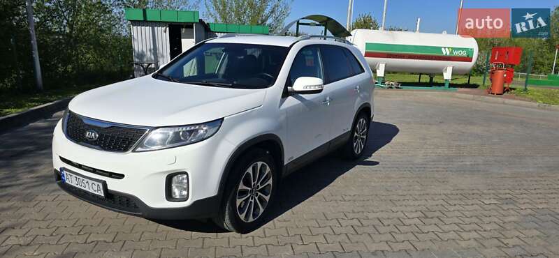 Внедорожник / Кроссовер Kia Sorento 2014 в 