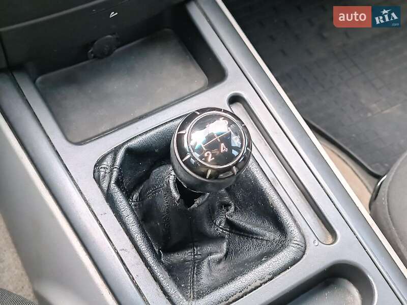 Внедорожник / Кроссовер Kia Sorento 2006 в Харькове