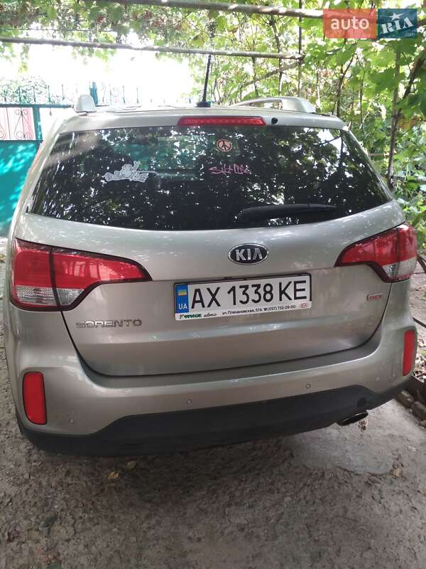 Позашляховик / Кросовер Kia Sorento 2013 в Харкові фото 3 Позашляховик / Кросовер Kia Sorento 2013 в Харкові