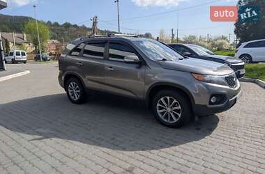 Позашляховик / Кросовер Kia Sorento 2011 в 