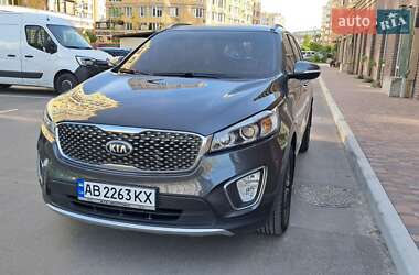 Позашляховик / Кросовер Kia Sorento 2017 в 