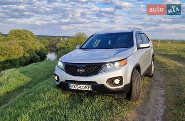 Позашляховик / Кросовер Kia Sorento 2013 в 