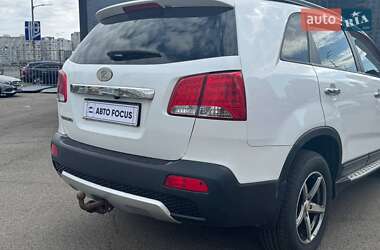 Внедорожник / Кроссовер Kia Sorento 2010 в 