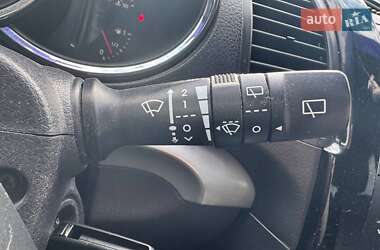 Внедорожник / Кроссовер Kia Sorento 2010 в 