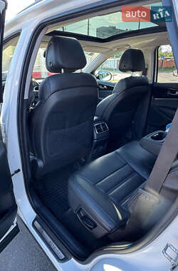 Внедорожник / Кроссовер Kia Sorento 2016 в 