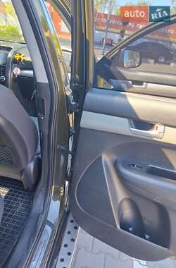 Внедорожник / Кроссовер Kia Sorento 2010 в 