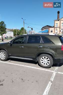 Внедорожник / Кроссовер Kia Sorento 2010 в 