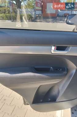 Внедорожник / Кроссовер Kia Sorento 2010 в 