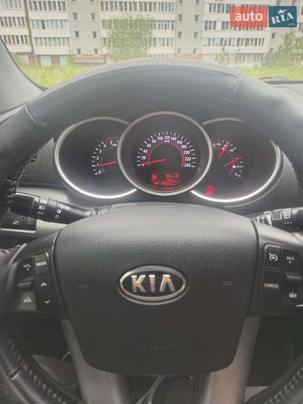 Внедорожник / Кроссовер Kia Sorento 2011 в Львове