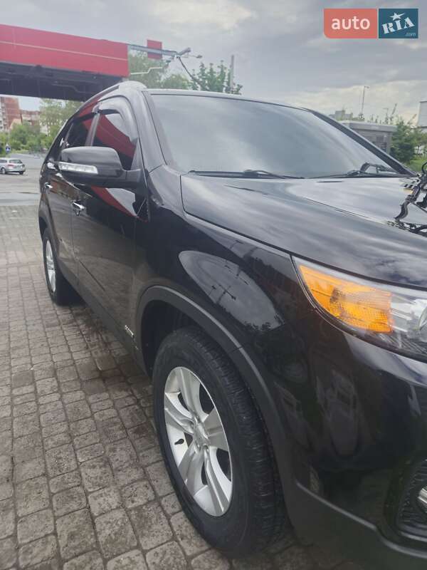 Внедорожник / Кроссовер Kia Sorento 2011 в Львове