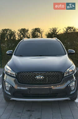 Позашляховик / Кросовер Kia Sorento 2014 в 