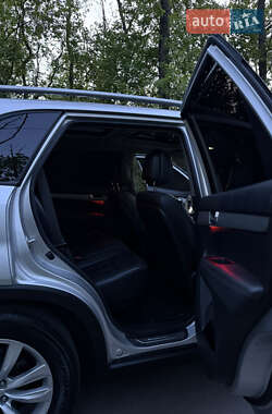 Позашляховик / Кросовер Kia Sorento 2012 в 