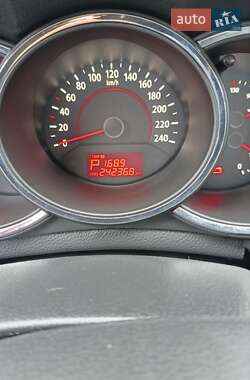 Внедорожник / Кроссовер Kia Sorento 2010 в 