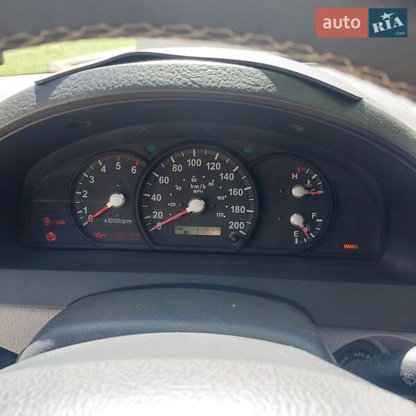 Внедорожник / Кроссовер Kia Sorento 2004 в Вижнице фото 16 Внедорожник / Кроссовер Kia Sorento 2004 в Вижнице