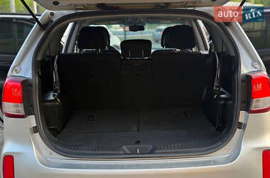 Внедорожник / Кроссовер Kia Sorento 2013 в 