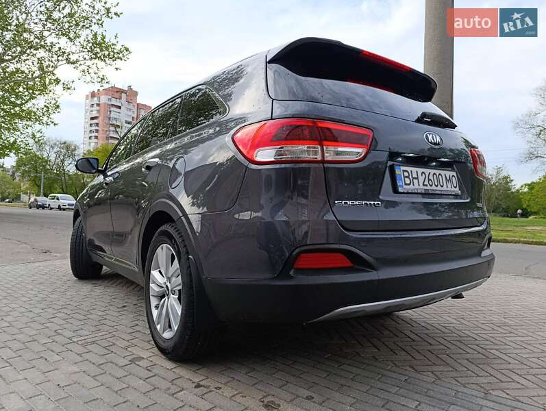 Внедорожник / Кроссовер Kia Sorento 2015 в Николаеве