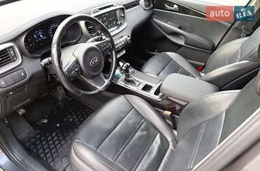 Внедорожник / Кроссовер Kia Sorento 2015 в 