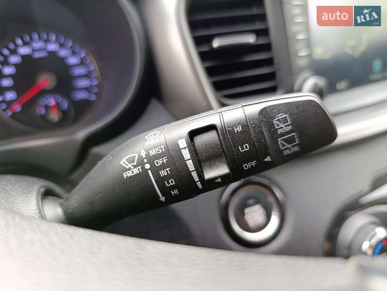 Внедорожник / Кроссовер Kia Sorento 2015 в Николаеве