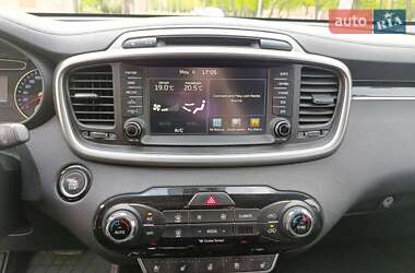 Внедорожник / Кроссовер Kia Sorento 2015 в 