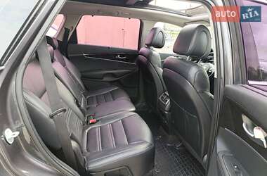 Внедорожник / Кроссовер Kia Sorento 2015 в 