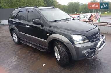 Позашляховик / Кросовер Kia Sorento 2004 в 