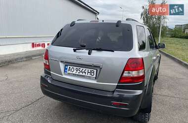 Позашляховик / Кросовер Kia Sorento 2005 в 