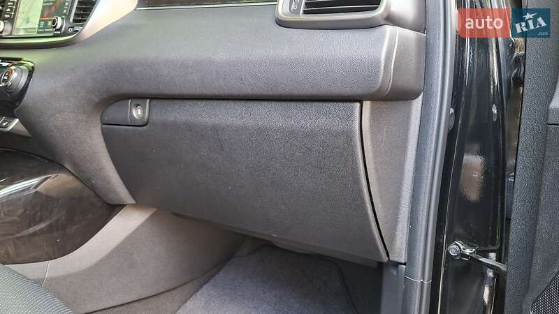 Внедорожник / Кроссовер Kia Sorento 2015 в Киеве фото 64 Внедорожник / Кроссовер Kia Sorento 2015 в Киеве