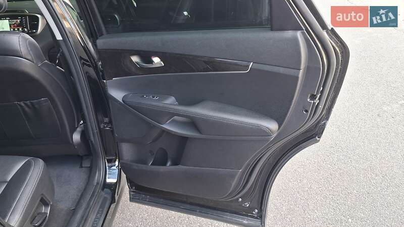 Внедорожник / Кроссовер Kia Sorento 2015 в Киеве фото 69 Внедорожник / Кроссовер Kia Sorento 2015 в Киеве