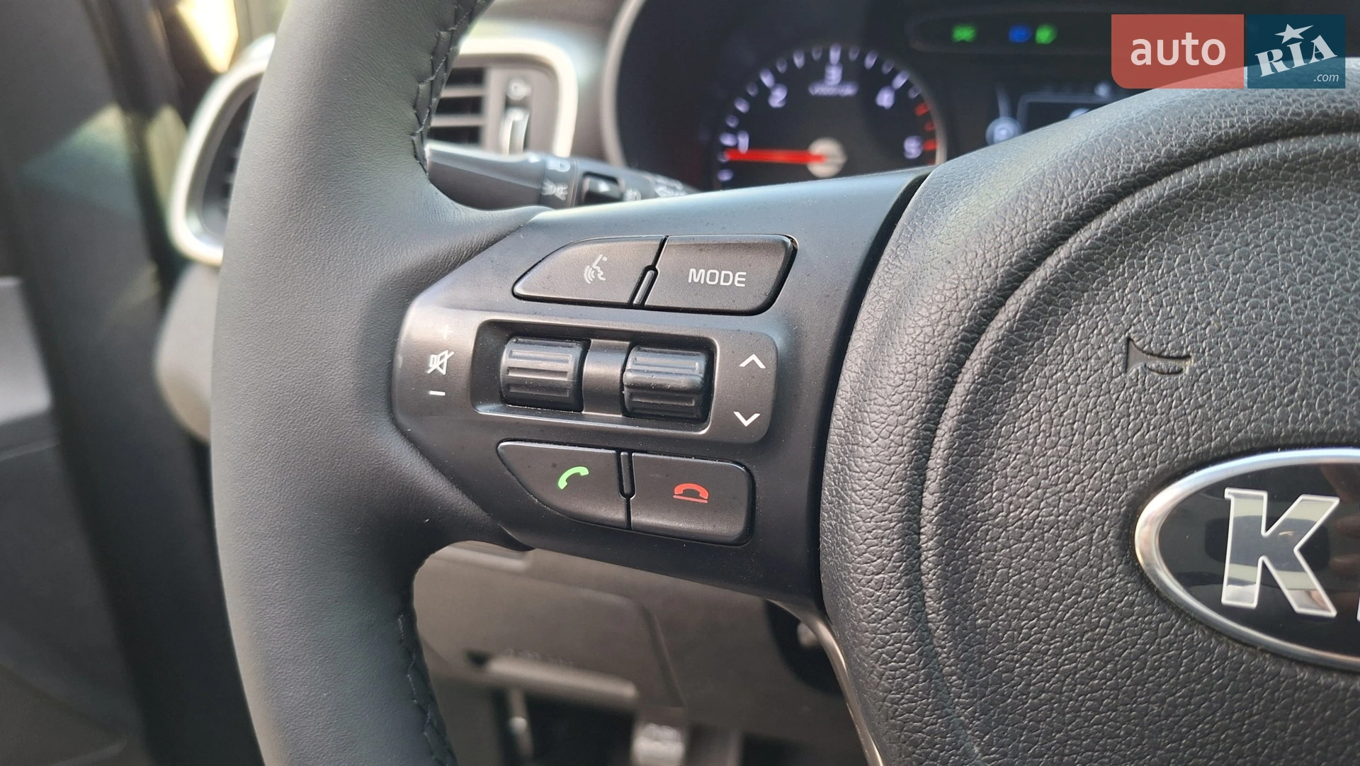 2015 Kia Sorento - мініатюра 115