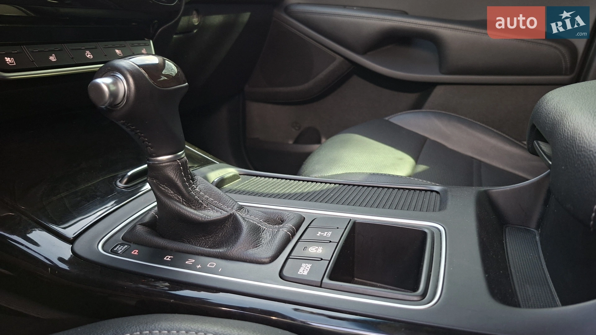 2015 Kia Sorento - мініатюра 122