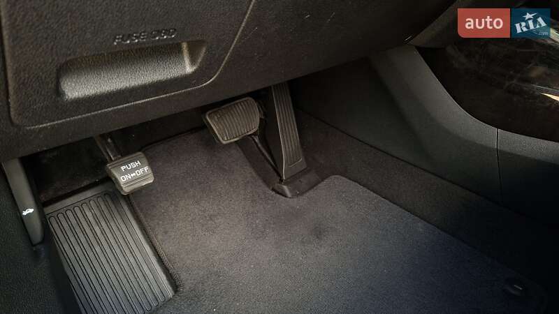 Внедорожник / Кроссовер Kia Sorento 2015 в Киеве фото 124 Внедорожник / Кроссовер Kia Sorento 2015 в Киеве