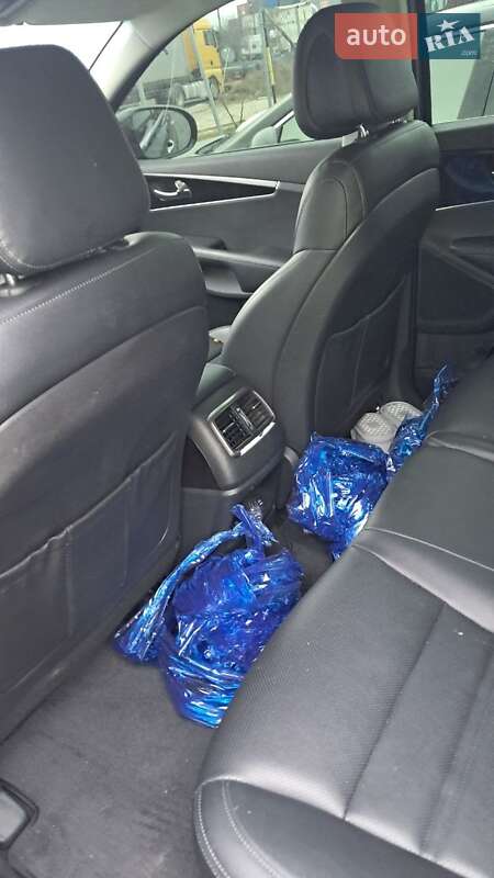 Внедорожник / Кроссовер Kia Sorento 2015 в Киеве фото 214 Внедорожник / Кроссовер Kia Sorento 2015 в Киеве