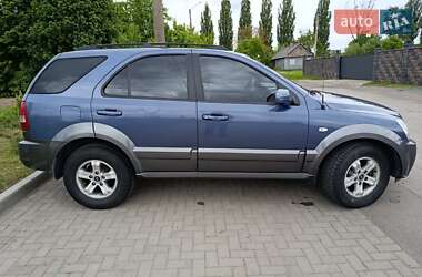 Внедорожник / Кроссовер Kia Sorento 2003 в 