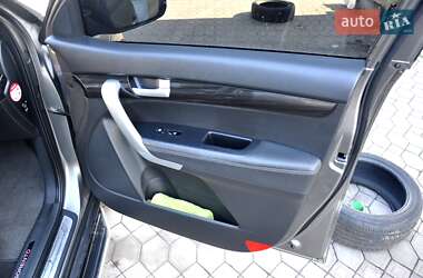 Внедорожник / Кроссовер Kia Sorento 2011 в 