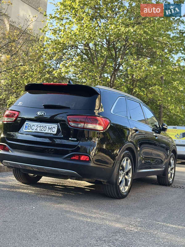 Внедорожник / Кроссовер Kia Sorento 2015 в Львове фото 3 Внедорожник / Кроссовер Kia Sorento 2015 в Львове