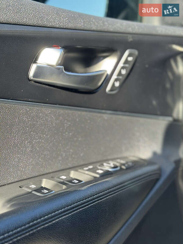 Внедорожник / Кроссовер Kia Sorento 2015 в Львове фото 14 Внедорожник / Кроссовер Kia Sorento 2015 в Львове