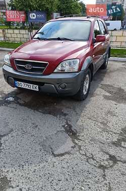 Внедорожник / Кроссовер Kia Sorento 2003 в 