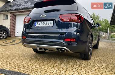 Внедорожник / Кроссовер Kia Sorento 2019 в 