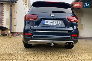 Внедорожник / Кроссовер Kia Sorento 2019 в 