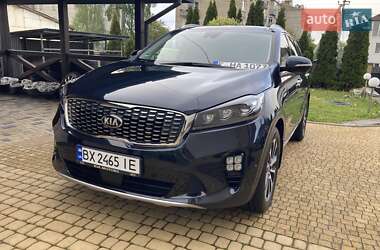 Внедорожник / Кроссовер Kia Sorento 2019 в 