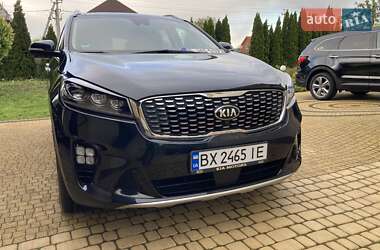Внедорожник / Кроссовер Kia Sorento 2019 в 