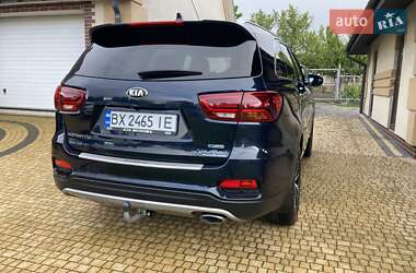 Внедорожник / Кроссовер Kia Sorento 2019 в 