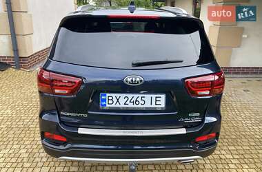 Внедорожник / Кроссовер Kia Sorento 2019 в 