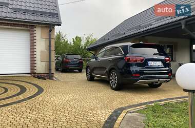 Внедорожник / Кроссовер Kia Sorento 2019 в 
